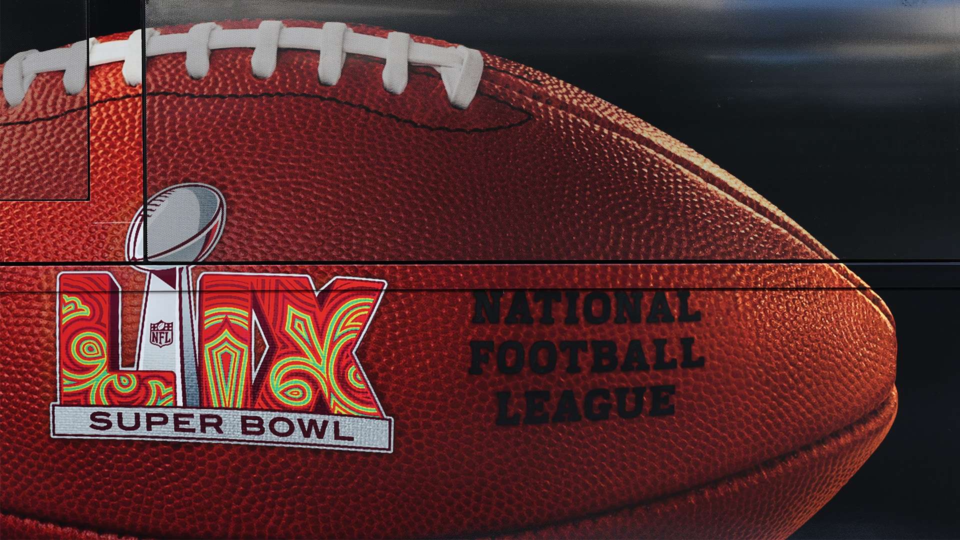 更加引人注 更加引人注