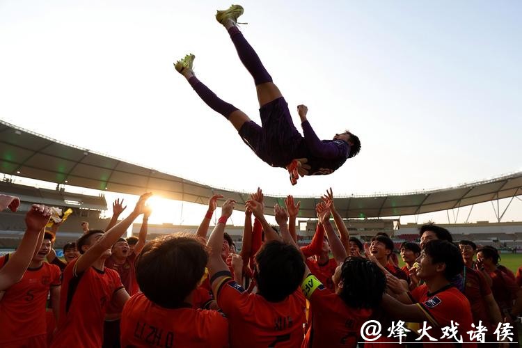 世界杯滚球：足球魅力极致展现